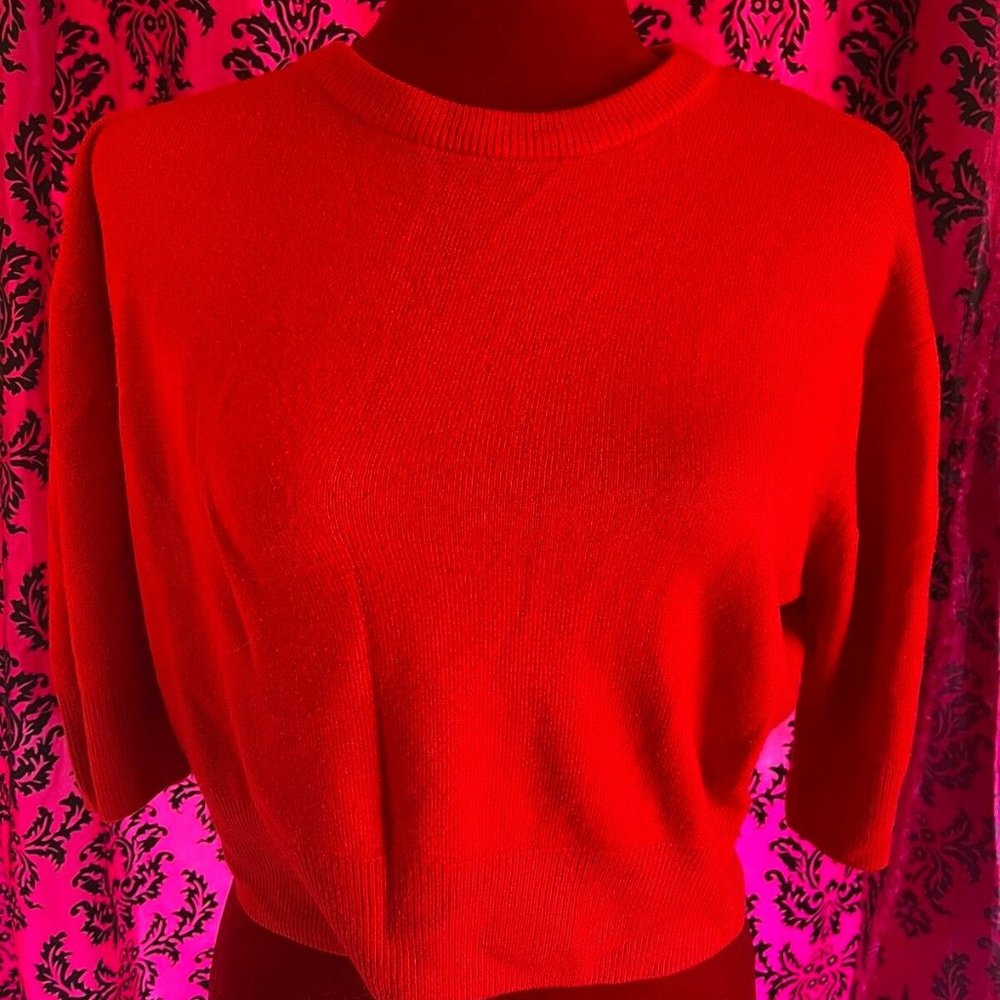 Vintage Red Express Crop Sweater Medium Tricot British Crown Colony Of Hong Kong